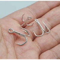 10pcs Fishing Tackle Fishhooks new Treble Jig Sharpened Barbed Hooks 5X intensify Sharpness fishing 