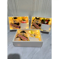 New GIFT BOX BONEKA WISUDA / HADIAH WISUDA / KADO HAMPERS GIFT WISUDA