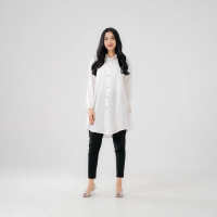 Maya Tunik Polo Linen Kancing Aktif Wanita Muslim