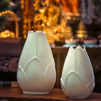 中式家居佛堂客廳擺件陶瓷供佛觀音凈瓶白瓷蓮花荷花瓶插花器供瓶