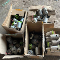Motor cũ, tháo máy 370, 380 (2 cái)