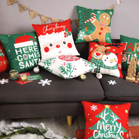 新款圣誕抱枕可愛麋鹿抱枕客廳沙發靠枕圣誕桌面擺件閨蜜圣誕禮物