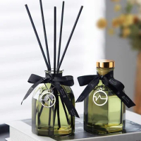 150ml Glass Oil Diffuser with Sticks, Scented Glass Diffuser for Home, Bathroom, Bedroom, Office, Hotel Reed Aroma Diffuser Set