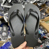 Xibujia 1158 Pure Black Men's Clip Toe Flip Flops   Korean Style Trendy Beach Open Toe Soft Sandals