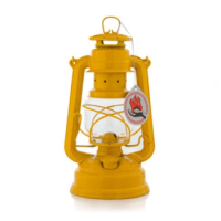 Old style kerosene lamp, fuel oil horse lamp, firehand lamp