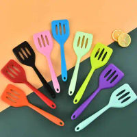 Kitchen Small Silicone Spatula Egg Fish Frying Pan Scoop Fried Shovel Resistant High Temperature Non Stick Cooking Spatula Spoon