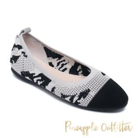 【Pineapple Outfitter】FANTASIA 可愛針織圓頭娃娃鞋(蛇紋灰)