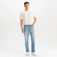 【LEVIS】568™男款 Performance Cool 中腰寬鬆直筒褲 涼感牛仔褲 人氣新品 29037-0097