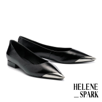 【HELENE_SPARK】率性優雅金屬拼接羊皮尖頭低跟鞋(黑)