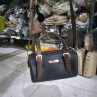 Tas Selempang Wanita Cantik