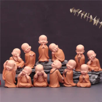 Little Monk Figurine Mini Monk Statue Cute Buddha Creative Monk Ornament Resin Miniature Craft for Home Desktop Decoration