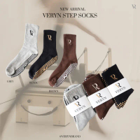 VERYN \Poise Step Sock\" ถุงเท้า Pilates และออกกำลังกาย คําแนะนําผลิตภัณฑ์ใหม่ของเดือนนี้"