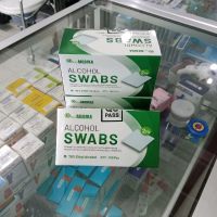 Medika Alkohol Swab  Isi 100 Pcs 70% Etanol Alkohol untuk Kebersihan dan Penyegelan