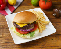 【TGI FRIDAYS】經典美式起司漢堡_限新北中和自取