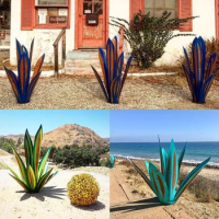 Grasteay Large Agave Sculpture Rustic Metal Agave Plant Interior Lawn Decoration Yard Wooden Posts Matching Garden
