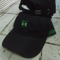 TOPI CAP BASEBALL UNDER ARMOR PREMIUM LOGO BOX