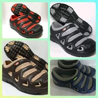 Sepatu karet dewasa GOLFER ukuran 40-44 41 Warna acak
