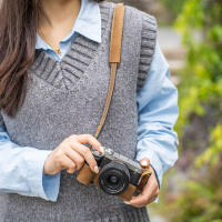 適用索尼a7c2保護套a7m4相機包a6700真皮相機套s7c二代底座殼配件 d7251