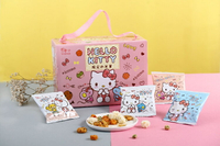 【翠菓子】HELLO KITTY綜合米菓✦新年限定禮盒✦ (15gX15包/盒)