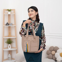 Tas Milona Wanita Selempang Puffy Tote Bahu Shoulder Bag - Parasit Metalic Premium, Ukuran 25x8x23cm