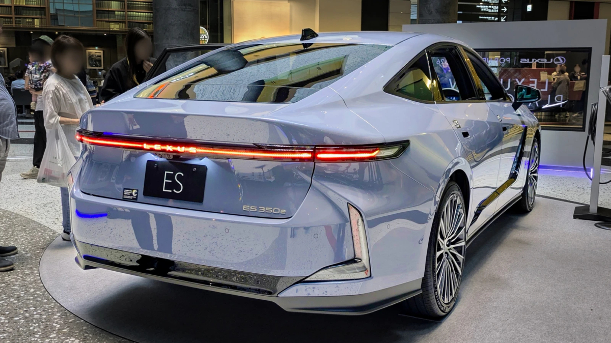 Lexus ES Goes Electric for the First Time in South Korea — Pre-Orders Open with BEV Priced Below Hybrid — BigGo Finance