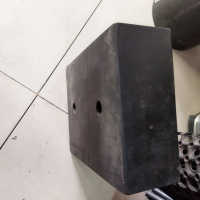 bantalan karet / karet parkiran 330mm x 250mm x 100mm bantalan