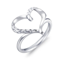 【點睛品】Loving Hearts 流線心形 鉑金戒指