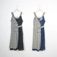 【CUMAR】格紋&amp;蕾絲異素材拼接背心無袖洋裝(藍 咖)