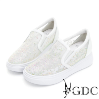【GDC】透紗水鑽圓頭舒適厚底休閒懶人鞋-白色(316176-11)