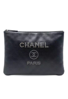Chanel 二手 Chanel 中型 Caviar Deauville 鉚釘 O Case 手拿包