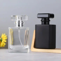 30ML 50ML Portable Glass Perfume Refill Bottle Square Flat Makeup Nozzle Empty Spray Large Capacity Beauty Cosmetics Alcohol