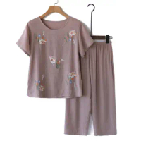 Grandmother Sleepwear Elegant Mid-aged Women's Flower Print Pajama Set with Wide Leg Pants Comfortable Sleepwear for Mother