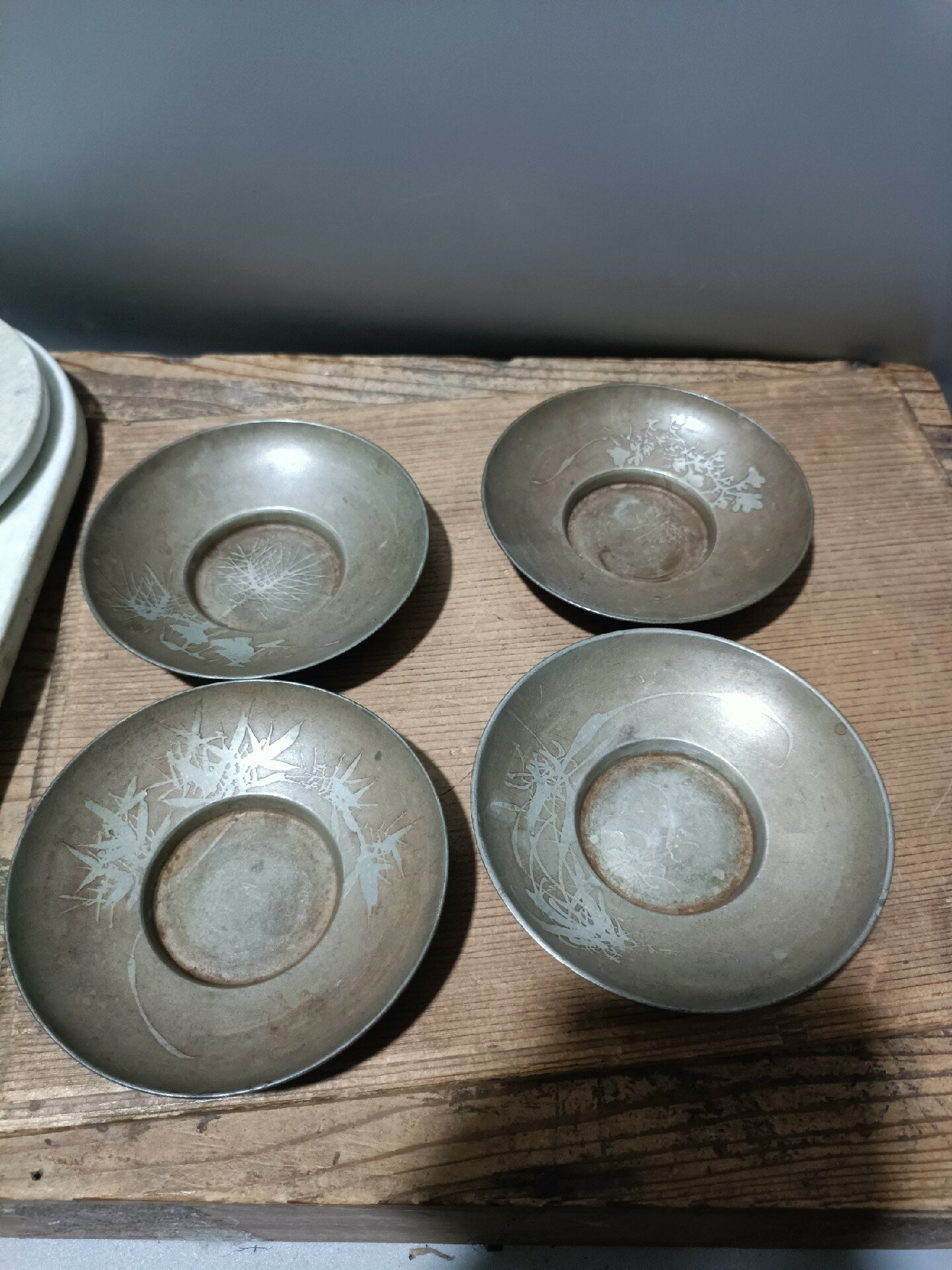 清朝時代 古錫 張廣徳製 錫製茶托 五客セット / 煎茶道具 清朝時代 古錫 張廣徳製 錫製茶托 五客セット / 煎茶道具（清朝