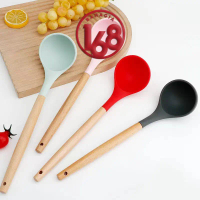 Spatula Silicone Ladle /Sutil Silikon/ Centong/Sendok Sayur Gagang Kayu withstand high temperatures 
