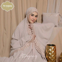 ATTANJUNY -  Mukena Dewasa Mewah Rubiah Series Crinkle Dot Uragiri Air Flow Travelling Jumbo Size de