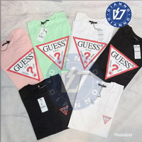 帝安諾-實體店面 GUESS 經典 Logo 倒三角 三角形 壓紋 LOGO 短T 短袖 黑色 白色 現貨【APP下單享4%點數】