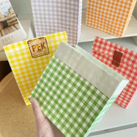 100PCS Colorful Plaid Gift Paper Bags Candy Cookie Snack Paper Bag For Festival Christmas Gift Home Storage Organizer Bag