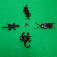 Prank Funny Trick Joke Toys Special Lifelike Model Simulation Fake Rubber Cockroach Centipede Scorpion Gecko Bug Toy