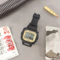 【JAGA 捷卡】方型電子 計時碼錶 鬧鈴 防水100米 橡膠手錶 黑金色 48mm(M1226-A)