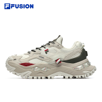 ลูกอมแข็ง FILA FUSION  รองเท้าผู้หญิง Fila รองเท้าพ่อที่มีน้ำหนักเบา เพิ่มความสูง รองเท้าผ้าใบหนาสบา