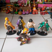 Figure Demonslayer Bahan PVC padat