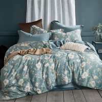 【Betrise】山茶春色 雙人-植萃系列100%奧地利天絲八件式鋪棉兩用被床罩組-草泥馬樂園-藍