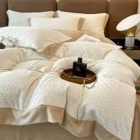 床上雕花牛奶絨四件套純色雙麵絨加厚被套輕奢風防靜電南通市