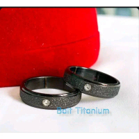 CINCIN HITAM TITANIUM PRIA WANITA