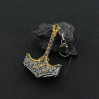 God of War Weapon 8cm Mini The Hammer of Thor Kratos Game Keychain Weapon Knife Katana Sword Samurai Craft Ornament Kid Gift Toy