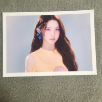 Ana Photo - Official from Hearts2Hearts 1st Single Album [The Chase] H2H (Package ver)