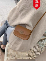 香港代購軟皮小包包女士2024新款高級質感小眾單肩斜挎包真皮女包