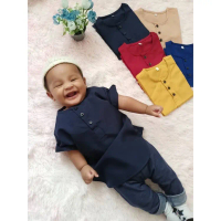 Cheap boys' kurtas, baby sizes 0-8 years old.