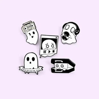 Custom Boo ! Music Ghost Enamel Pins Player Raido CD Musical Brooch Badges Lapel Accessories Jewelry Gifts for Friends Wholesale