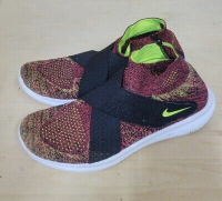 全新正版 NIKE WMNS FREE RN MOTION FLYKNIT 赤足 襪套 編織 輕量 透氣 休閒鞋 運動鞋 慢跑鞋 us7 24cm